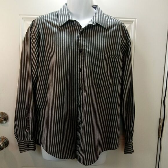 (3/$22) Geoffrey Beene striped button front  shirt - Picture 1 of 8